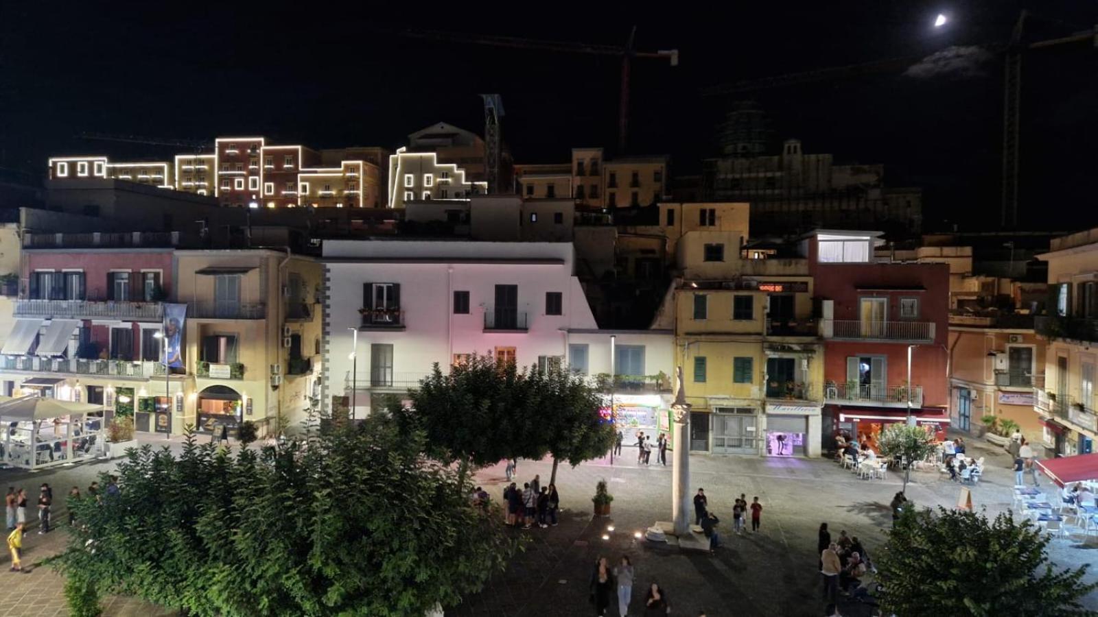 Bed & Breakfast Centro Storico Bed E Breakfast Pozzuoli